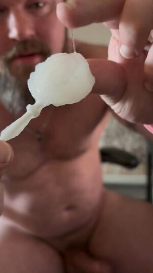 BWC Bodybuilder Cum Cumshot Cumshots