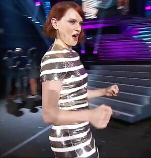 Daisy Ridley's ass is WAY bigger than I thought