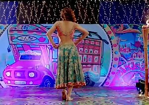 Paki muslim maal, Ayesha Omar, tawaif ko kotha pe tumhara intezaar