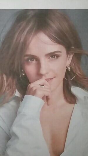 Covering Emma Watson's seductive look