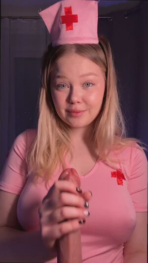 Cute-Faced Pornstars Amateur Boobs Busty Curvy
