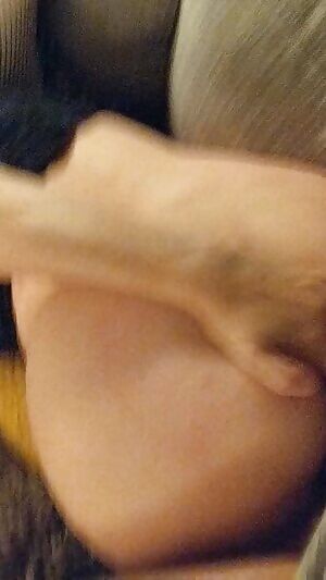 Love to finger my ass while he fucks me 😈