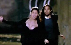 Laetitia Casta running and bouncing