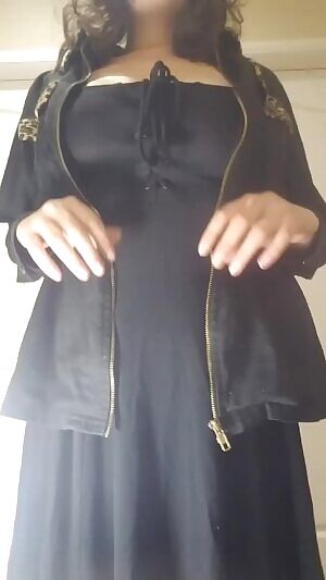 Per request is this alright? also fucking awkward, but my roommate came out into the hallway right as i was recording. can you blame me that there's better lighting here!? worth it!