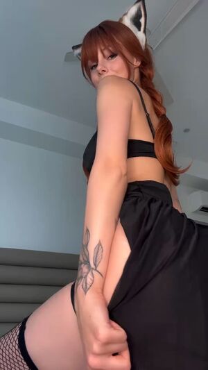 Babe Carmen Caliente Carrie Lachance Double Vaginal