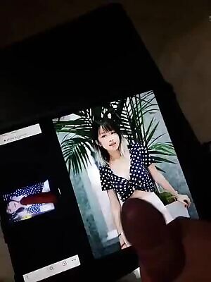 When you forget to lock the screen while you cum.