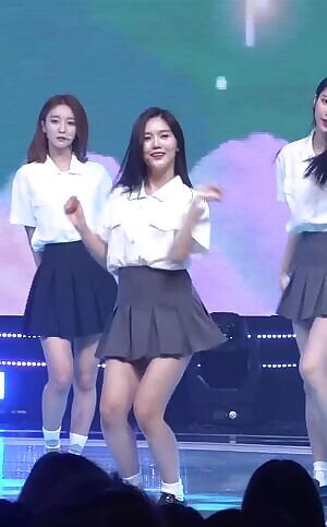 Oh My Girl - Hyojung