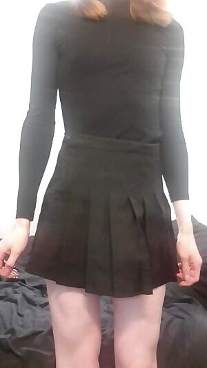 Come warm me up in my dorm room 💖