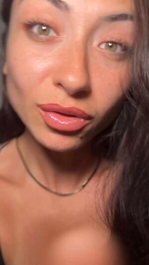 POV Kiss ASMR Camgirl Dirty Talk