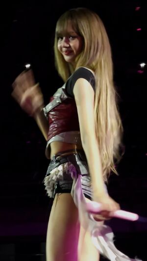 Dancing Big Ass Dancer Thai