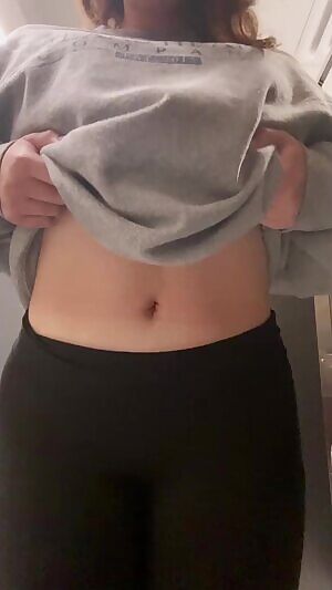 Need a daddy to punish me for skipping class to take nudes c;