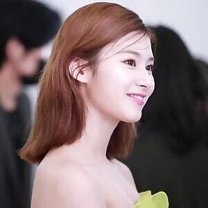 Twice Sana’s cute little boobs and shoulders!