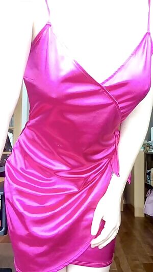 Slut undressing in the sun🍑