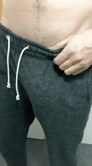 Wish I had soeone to shower with...PMs open