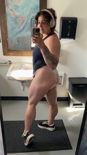 Muscle Girls Ass Muscles OnlyFans Sneakers