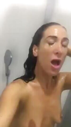 Shower, i hate being single, miss taking showers together with someone