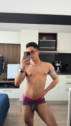 Hot Guys Cute Facial Gay Glasses
