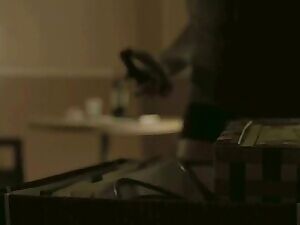 Caity Lotz - The Pact