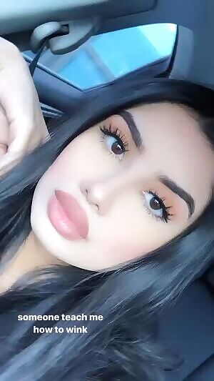 How would you use those lips 👄