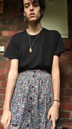 Should I wear anything under this skirt? 💕