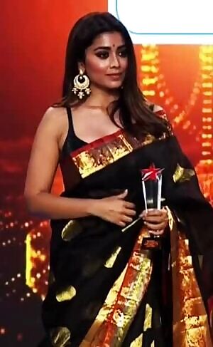 Shriya Saran intentionally