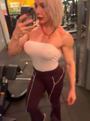 FitMilfs Muscles Muscular Girl