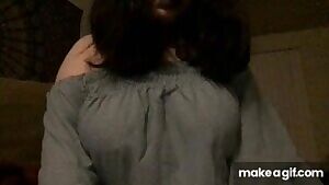 Awh, no, my GIF cut out early. My bad.