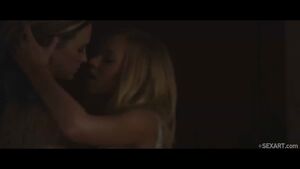Lesbian Tongue Kissing Glamour Kiss Lesbians