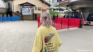 Eva Elfie gives head on gondola ride