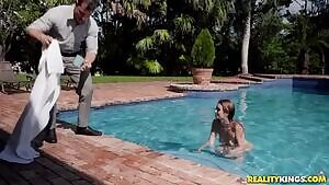 Jill Kassidy - Skinny Dip Dicking