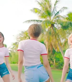 HYEBIN's Booty Ft. JANE