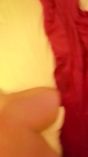 Cumhating ex-gf gets an unwanted facial