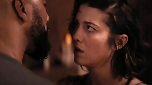 Licking Mary Elizabeth Winstead's fat pale ass before fucking her from behind would be life changing