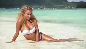 Rose Bertram's Body was Made for Fucking
