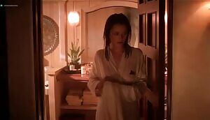 Jennifer Love Hewitt nipply plot in 