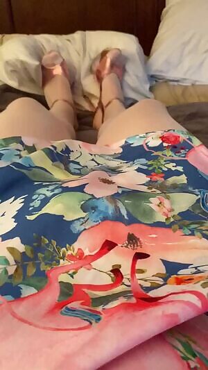 TeEnY steps for TeEnY tINy dIcKs ; )