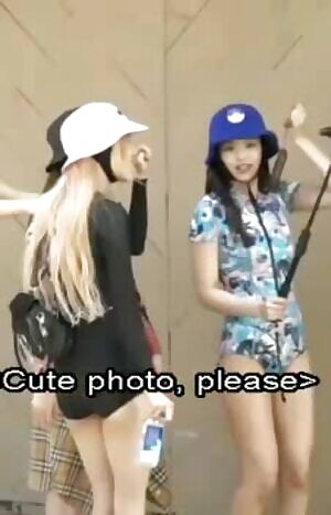 Blackpink - Jennie and Rosé dancing in Hawaii