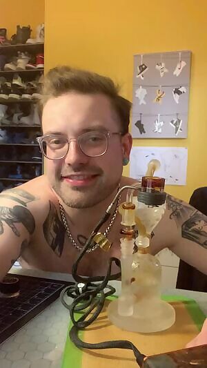 Dabbing, smiling, and showing my grower before a shower