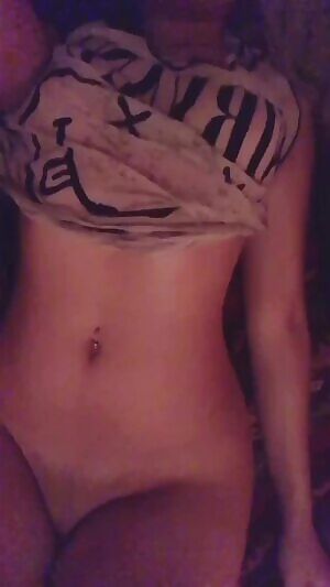 a little nude to ix your monday blues