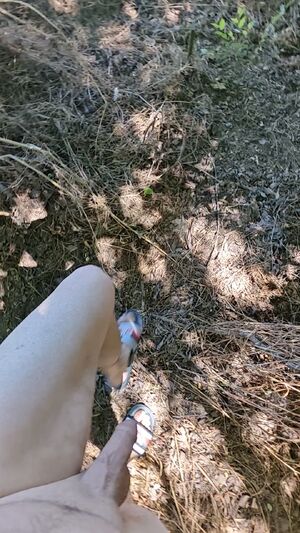 Outdoor Showcase Amateur Cock Naked Nude