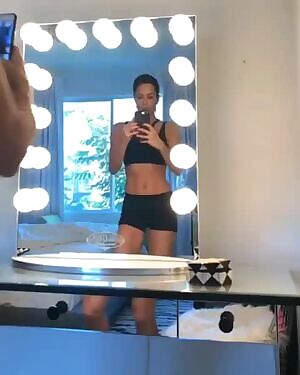 Brooke Burke has me rock hard with the way she moves.