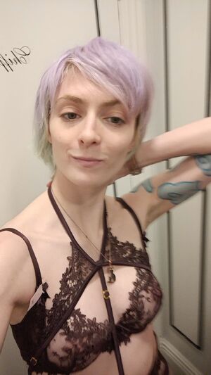 UK Girls Alternative British Changing Room