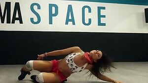 Jade Chynoweth and that thigh shake make me drippy