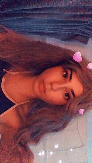 I have a little bit of time for some fun! Come play with this college girl, vanilla or domme! 420 and friendly 😛 //