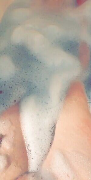 Morning bath 🛁