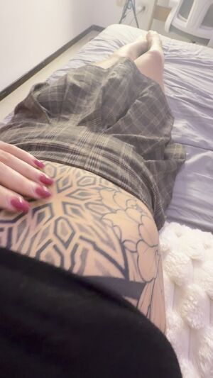 Hidden Strapon Domme Femdom Goddess Pegging