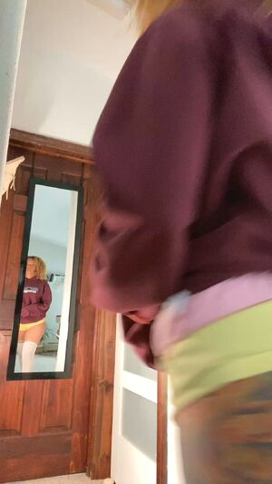 FPOV Amateur Ass Booty Hotwife