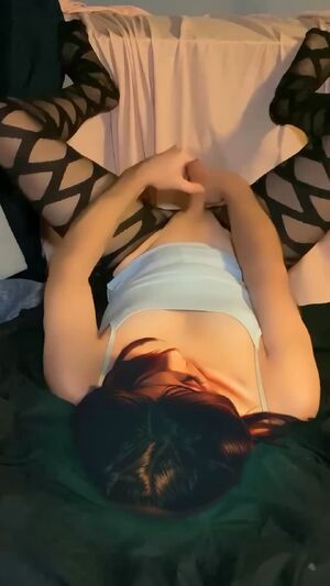 Self Facials Bisexual Crossdressing Cumshot Facial