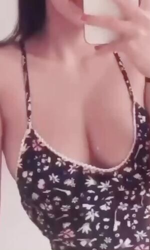 First gif with part of my face shown! Feeling shy so will probably delete. 😌