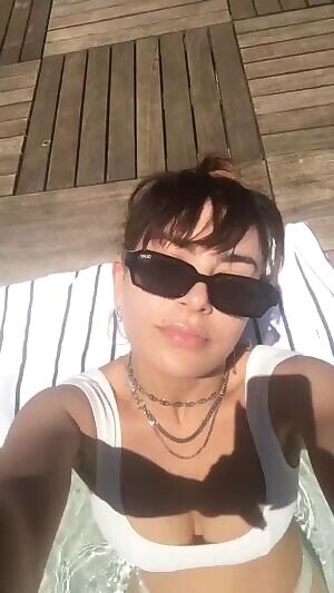 Charli xcx wants our cum in her mouth